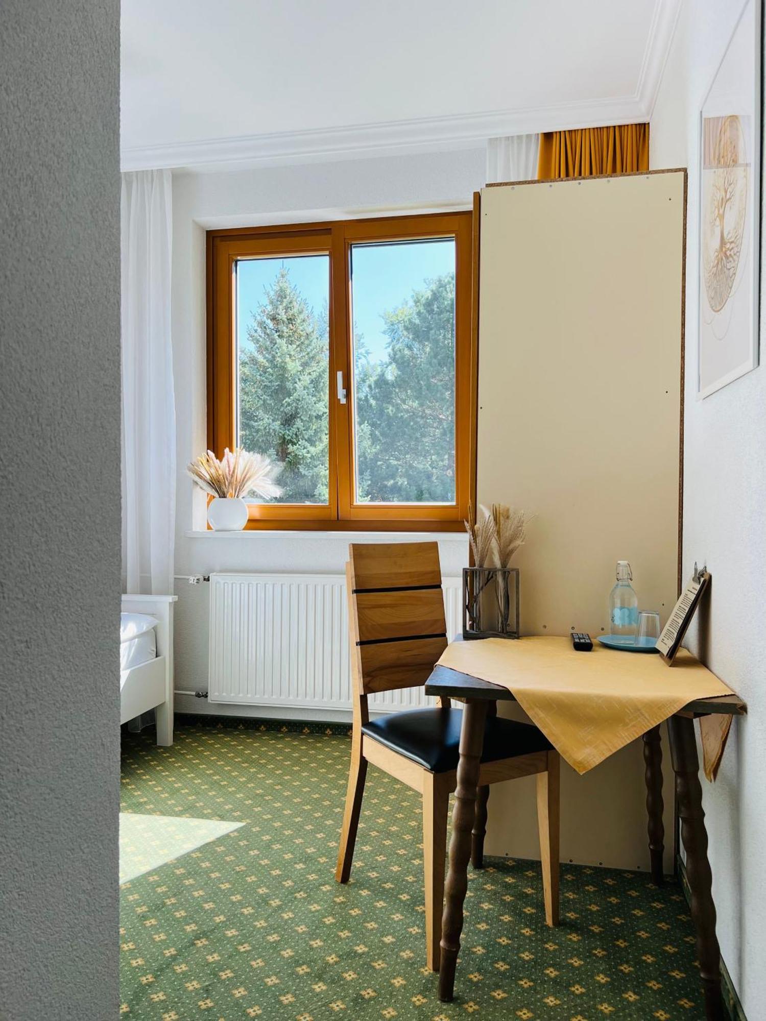 Dorfpension Mariahilfberg Gutenstein Exterior foto